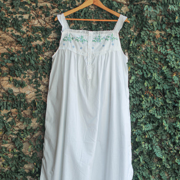 embroidered cotton fabric ladies nightwear