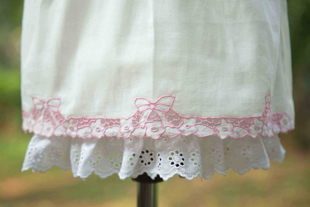 Lace detail on girls party frock available online in Tara Kerala