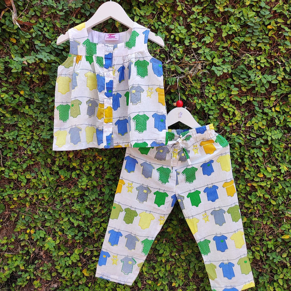 colourful nightwear set for baby girls